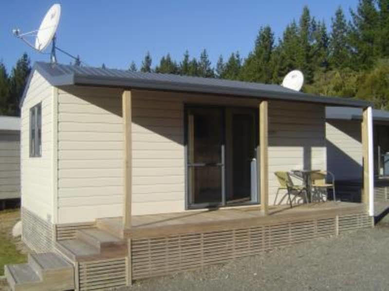 Tongariro Holiday Park Нешънъл Парк Екстериор снимка
